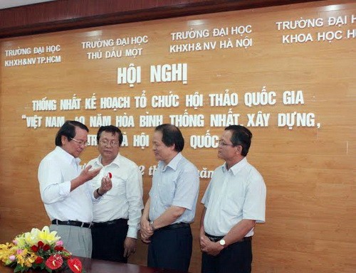 Vietnam- 40 years of reunification, development and integration - ảnh 1